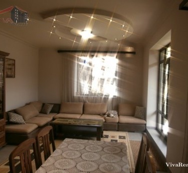 House, 4 floors, Yerevan, Qanaqer-Zeytun - 1