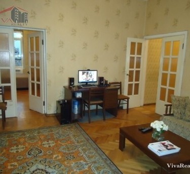 Apartment, 2 rooms, Yerevan, Arabkir - 1