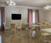 Квартирa, 8 комнат, Ереван, Центр - 2