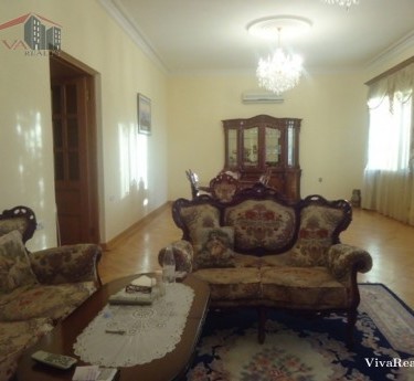 House, 2 floors, Yerevan, Arabkir - 1