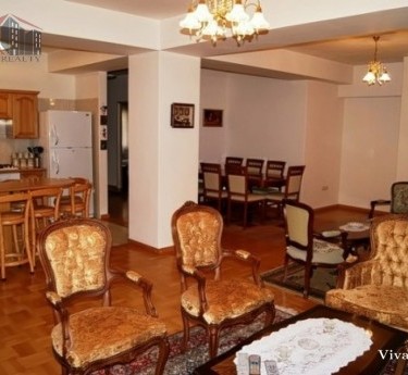 Apartment, 3 rooms, Yerevan, Downtown - 1