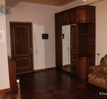 Квартирa, 4 комнат, Ереван, Центр - 1