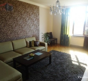 Apartment, 3 rooms, Yerevan, Arabkir - 1