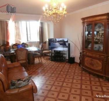 Apartment, 3 rooms, Yerevan, Arabkir - 1