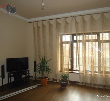 House, 2,5 floors, Yerevan, Erebouni - 1