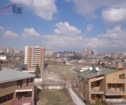 Բնակարան, 4 սենյականոց, Երևան, Կենտրոն