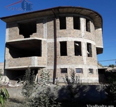 Особняк, 3 этажей, Ереван, Нор-Норк - 1