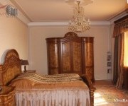 House, 3 floors, Yerevan, Arabkir - 9