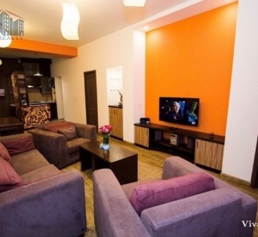 Apartment, 3 rooms, Yerevan, Downtown - 1