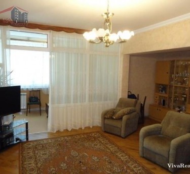 Apartment, 3 rooms, Yerevan, Arabkir - 1