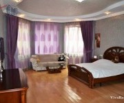 Особняк, 3 этажей, Ереван, Ачапняк - 8