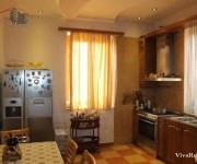 Особняк, 3 этажей, Ереван, Малатиа-Себастиа - 7
