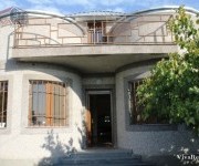 Особняк, 2 этажей, Ереван, Ачапняк