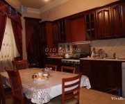 House, 3 floors, Yerevan, Arabkir - 10