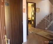 House, 3 floors, Yerevan, Ajapnyak - 12