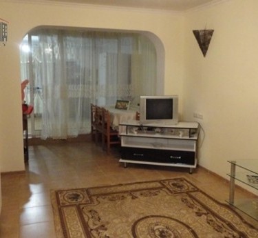 Apartment, 3 rooms, Yerevan, Qanaqer-Zeytun - 1