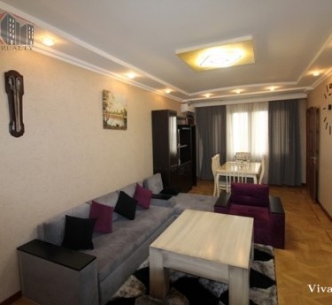 Apartment, 3 rooms, Yerevan, Arabkir - 1