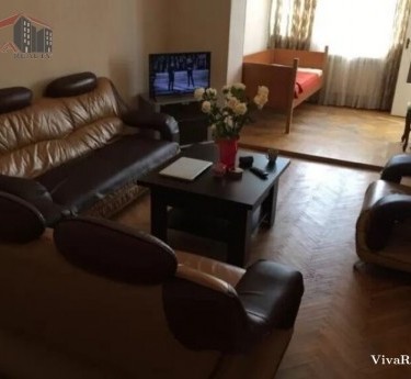 Apartment, 2 rooms, Yerevan, Downtown - 1