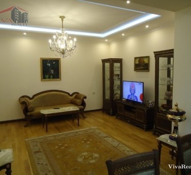 Apartment, 2 rooms, Yerevan, Arabkir - 1