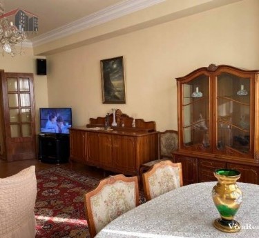 Apartment, 5 rooms, Yerevan, Downtown - 1