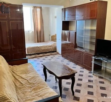 Apartment, 2 rooms, Yerevan, Arabkir - 1