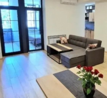 Apartment, 3 rooms, Yerevan, Downtown - 1