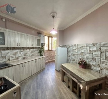 Apartment, 2 rooms, Yerevan, Arabkir - 1