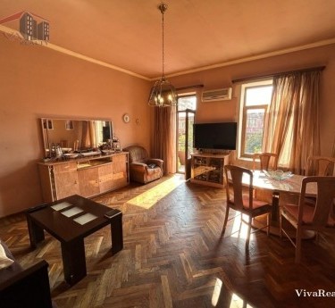 Apartment, 2 rooms, Yerevan, Downtown - 1