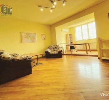 Apartment, 4 rooms, Yerevan, Arabkir - 1